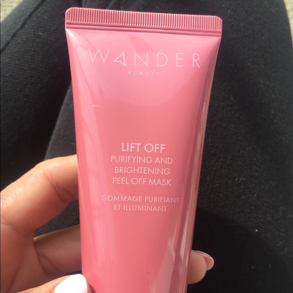 🎉Free with purchase 🎉Wander Beauty Face Mask